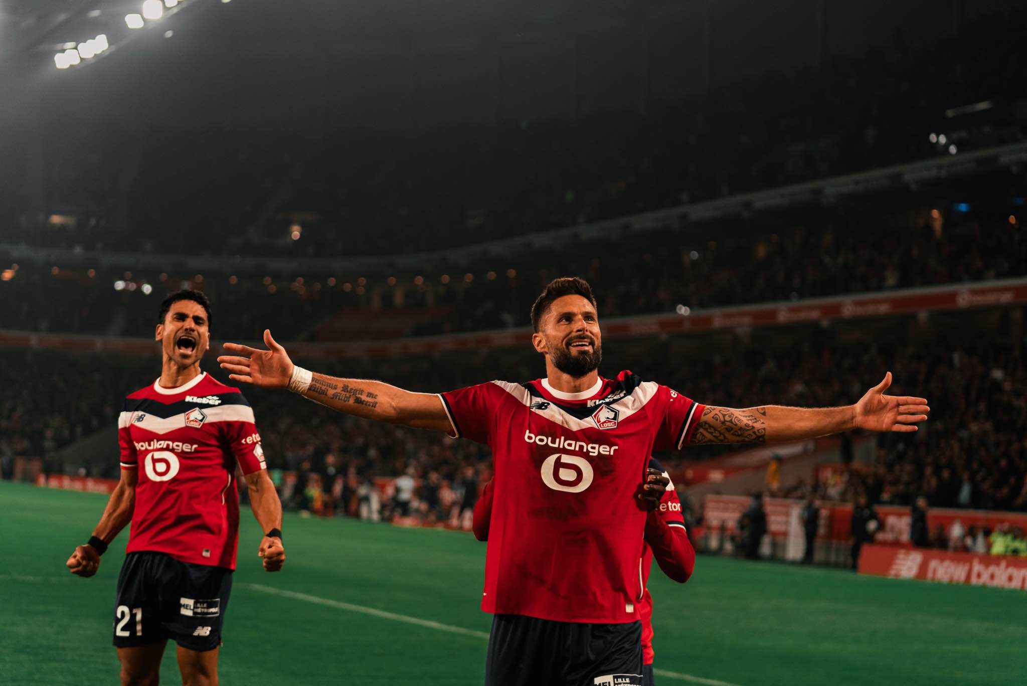 Giroud celebrates after scoring Lille’s decisive goal against Lens.